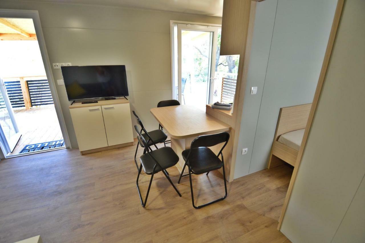 Mobile home CVITA Betina  Extérieur photo