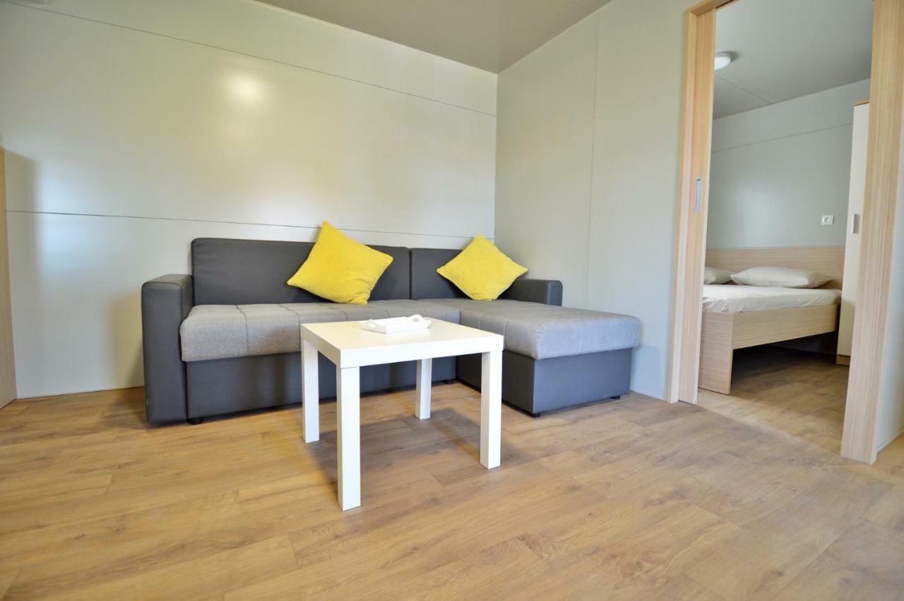 Mobile home CVITA Betina  Extérieur photo